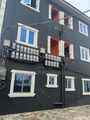 Mini Flat in Love All Estate, Agric for rent