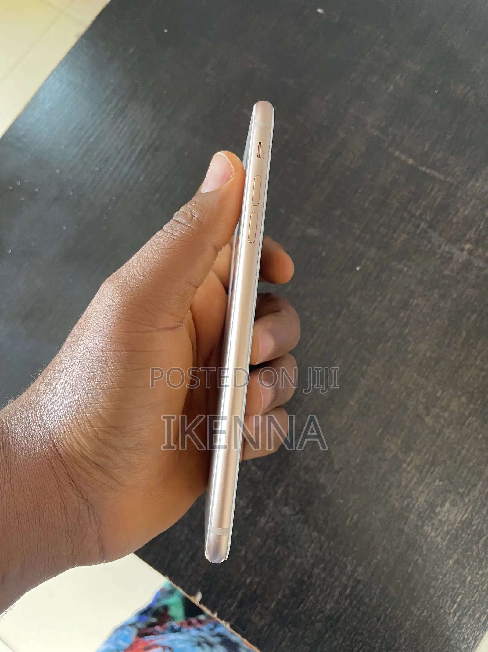 Apple iPhone XR 128 GB Gold