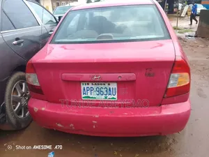 Hyundai Accent 2002 Red