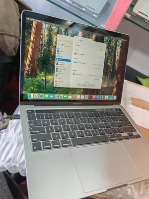 Laptop Apple MacBook Pro 2020 8GB Intel Core i7 SSD 512GB