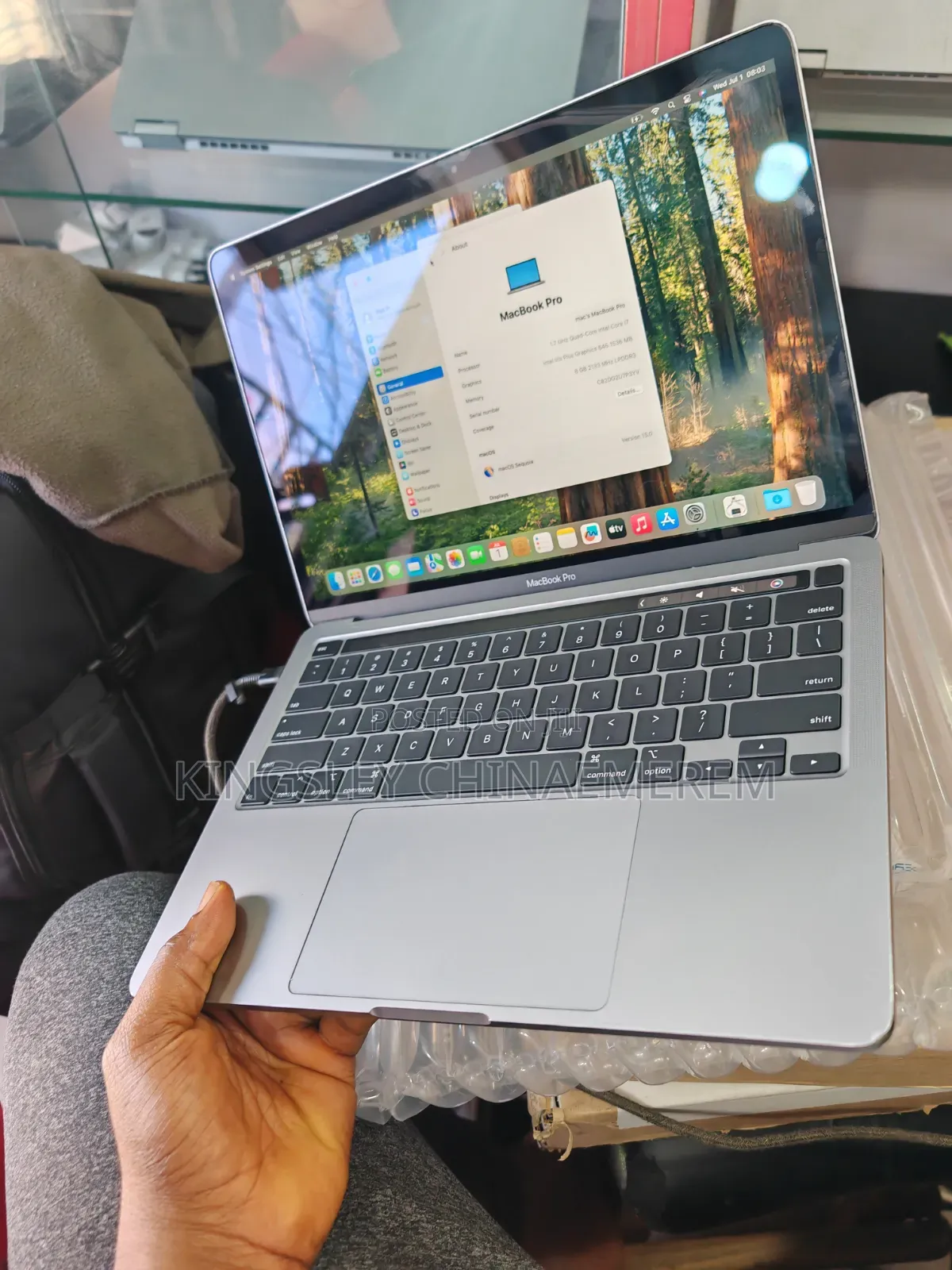 Laptop Apple MacBook Pro 2020 8GB Intel Core i7 SSD 512GB