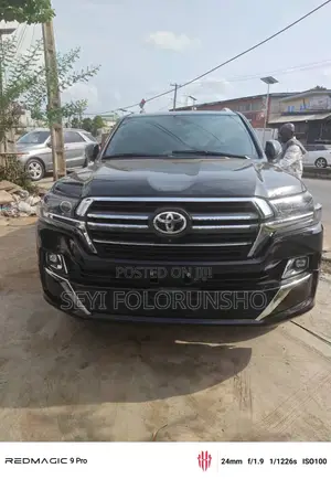 Toyota Land Cruiser 2021 Black