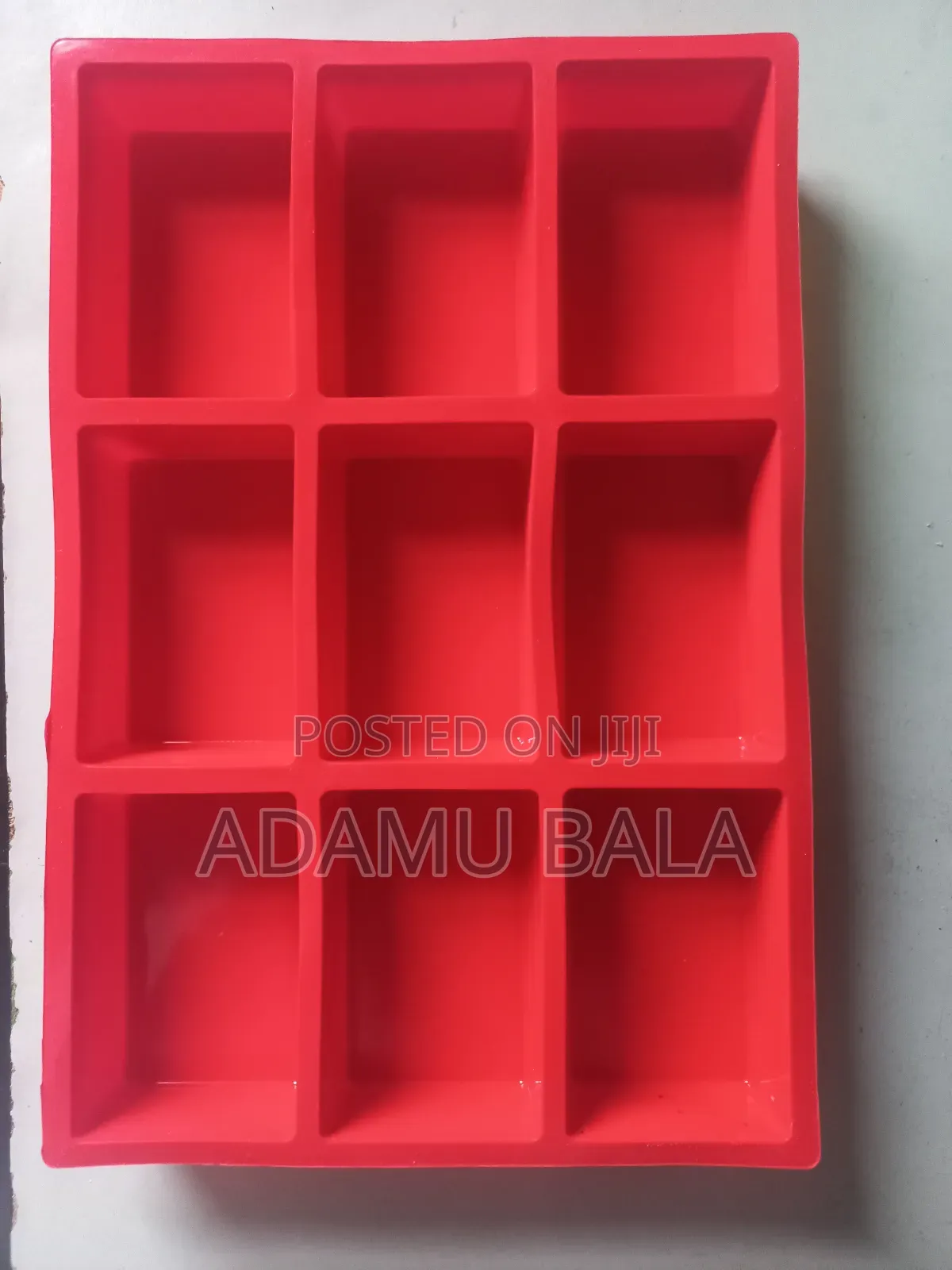 Nine Consecutive Rectangular Mold (Bright Red Colour)