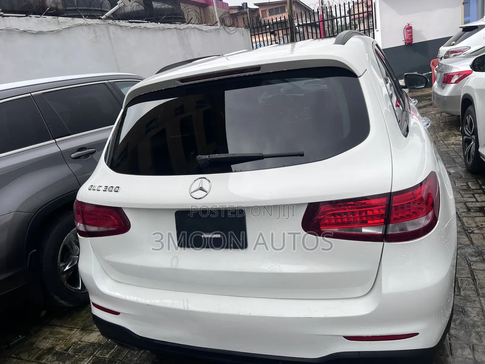 Mercedes-Benz GLC-Class 2017 White