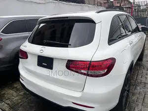 Mercedes-Benz GLC-Class 2017 White