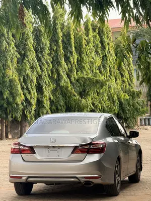 Honda Accord Sport 4dr Sedan FWD (2.4L 4cyl 2A) 2016 Silver