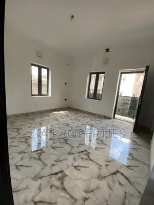 2bdrm Apartment in Ebute Metta West for rent