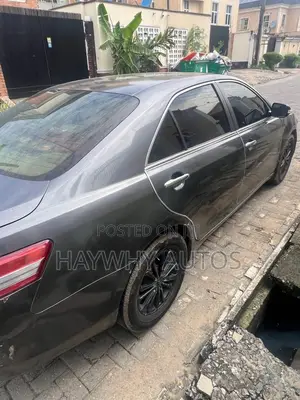 Toyota Camry LE 4dr Sedan (2.4L 4cyl 5A) 2007 Gray