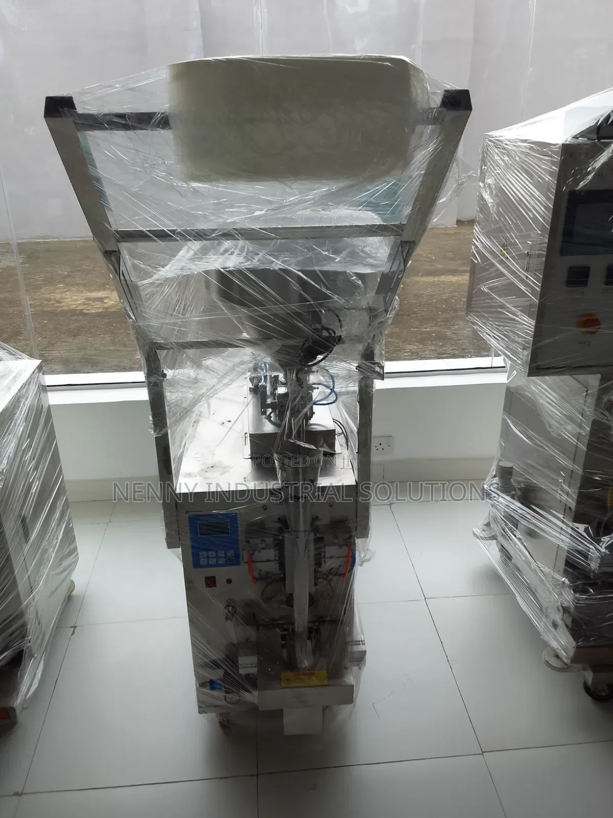 G-200 Liquid Paste Filling and Packaging Machine
