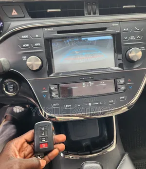 Toyota Avalon 2016 Black
