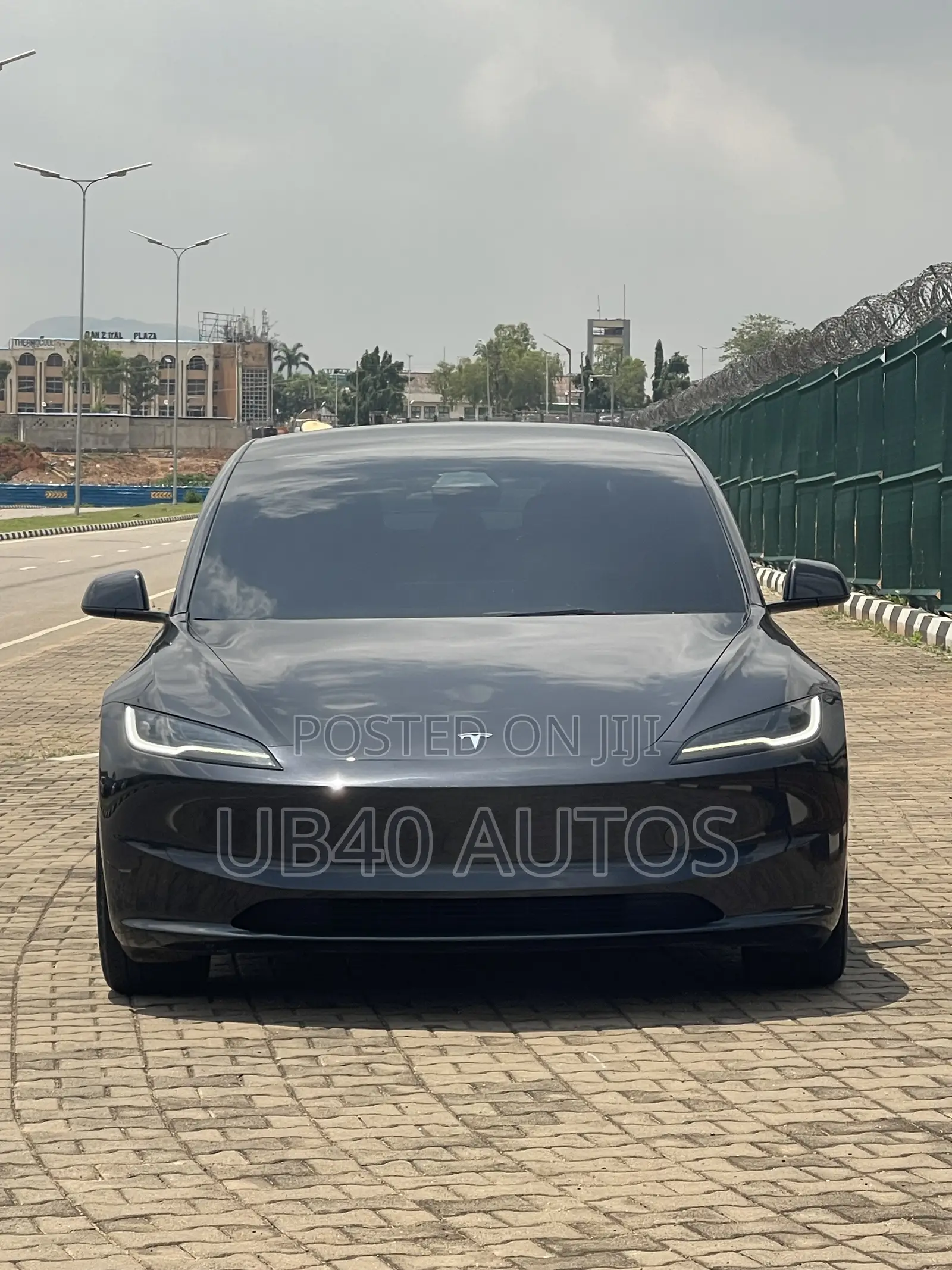 Tesla Model 3 Long Range 2024 Gray