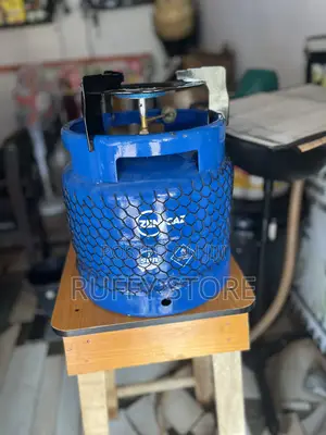 Gas Cylinders / 6kg/3kg