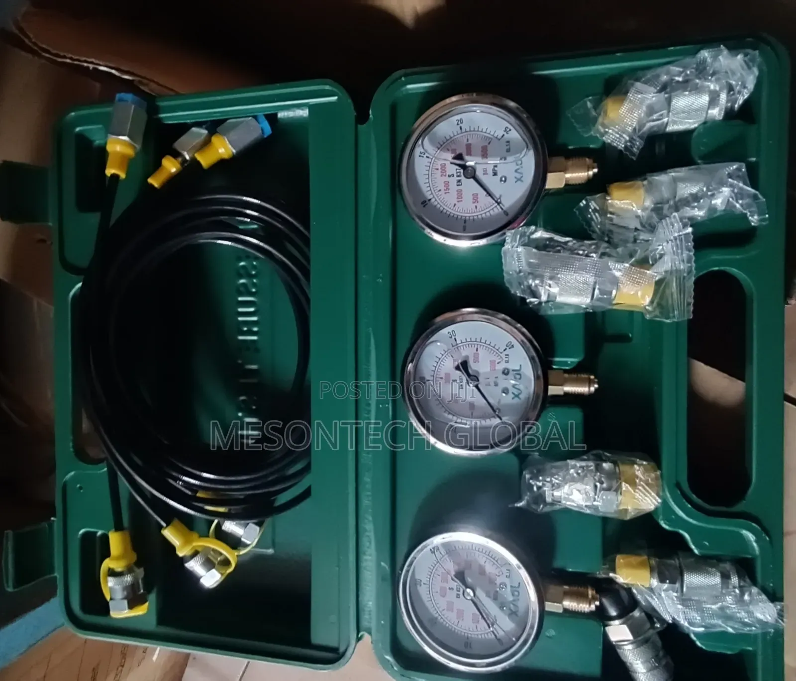 Pressure Gauge Set