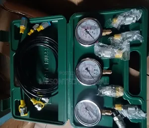 Pressure Gauge Set