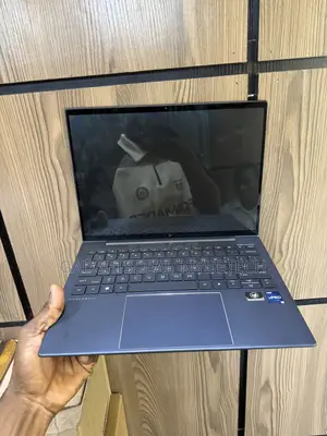 Laptop HP Dragonfly G3 32GB Intel Core i7 SSD 512GB