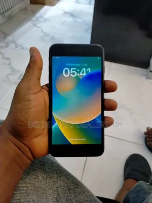 Apple iPhone 8 Plus 64 GB Black