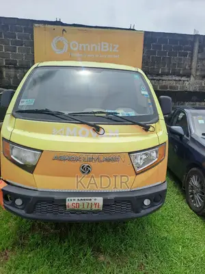 Mini Mini 2022 Orange