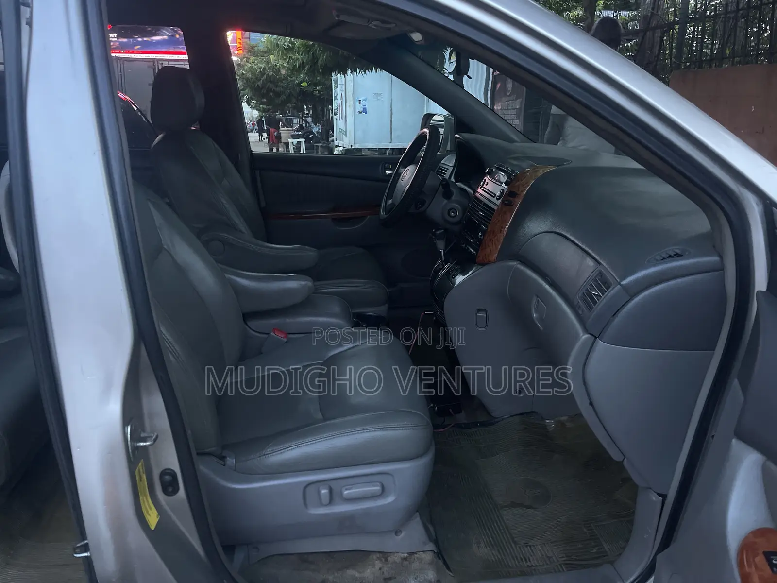 Toyota Sienna XLE 2007 Silver