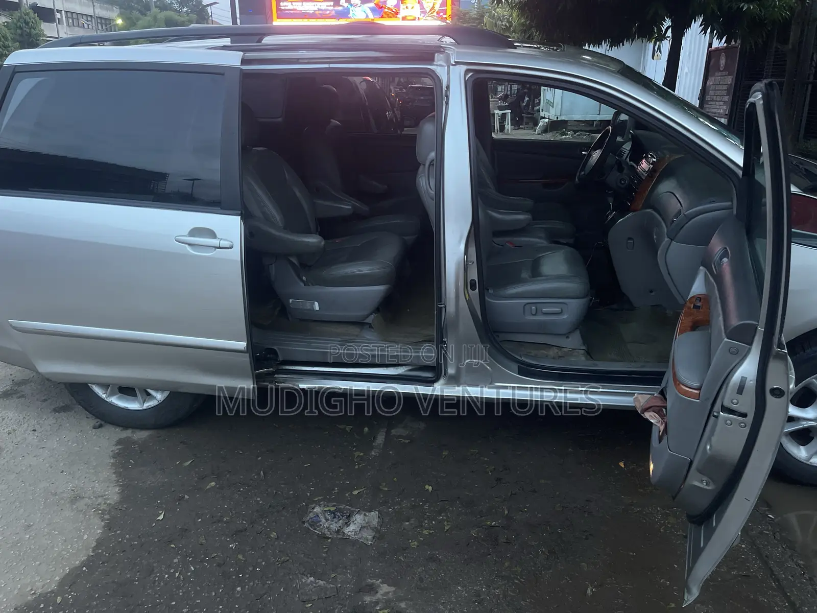 Toyota Sienna XLE 2007 Silver