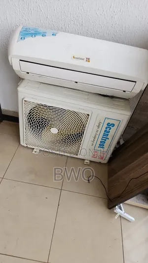 Neatly Used Scanfrost 1.5 Hp Air Conditioning Unit