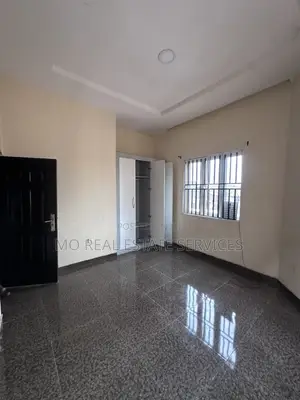 2bdrm Block of Flats in Obasanjo Hilltop for rent