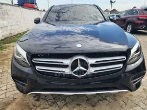Mercedes-Benz GLC-Class 2018 Black