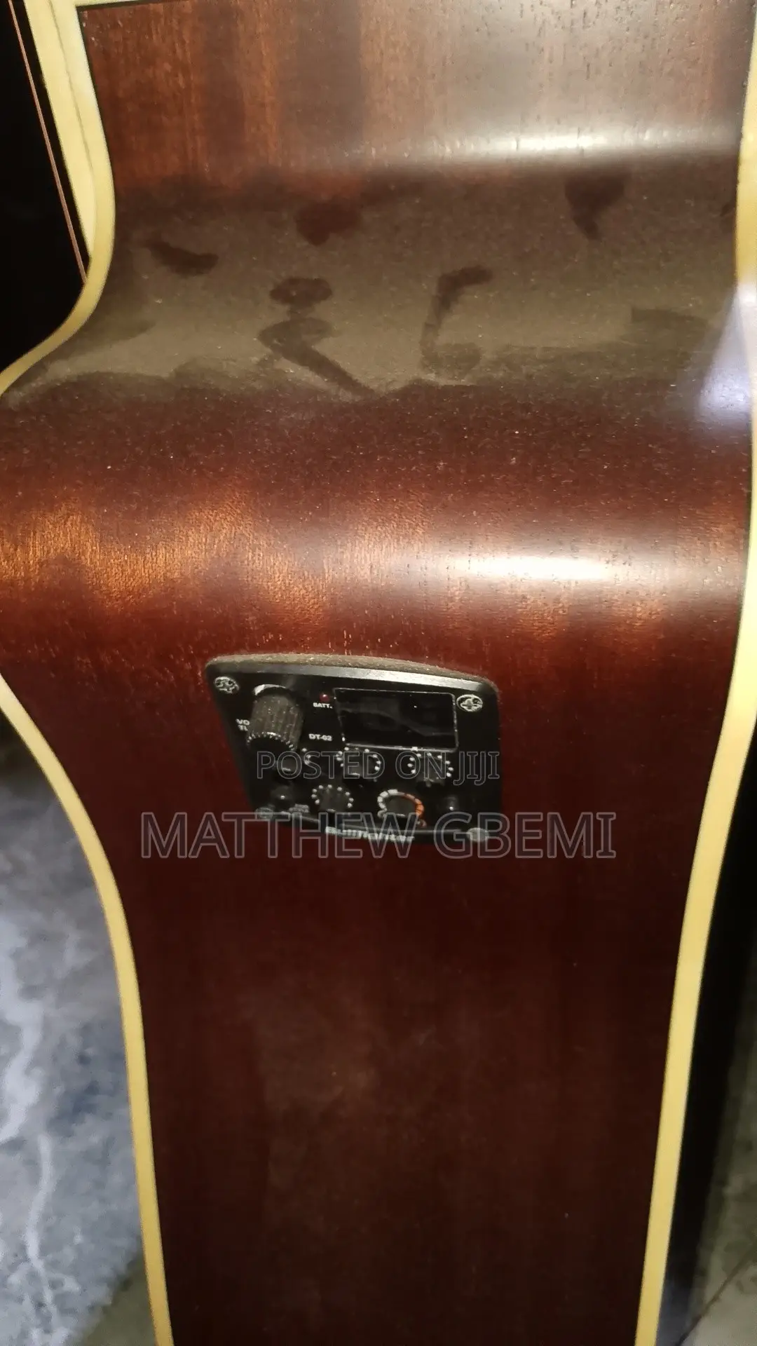 Acoustic Guitar