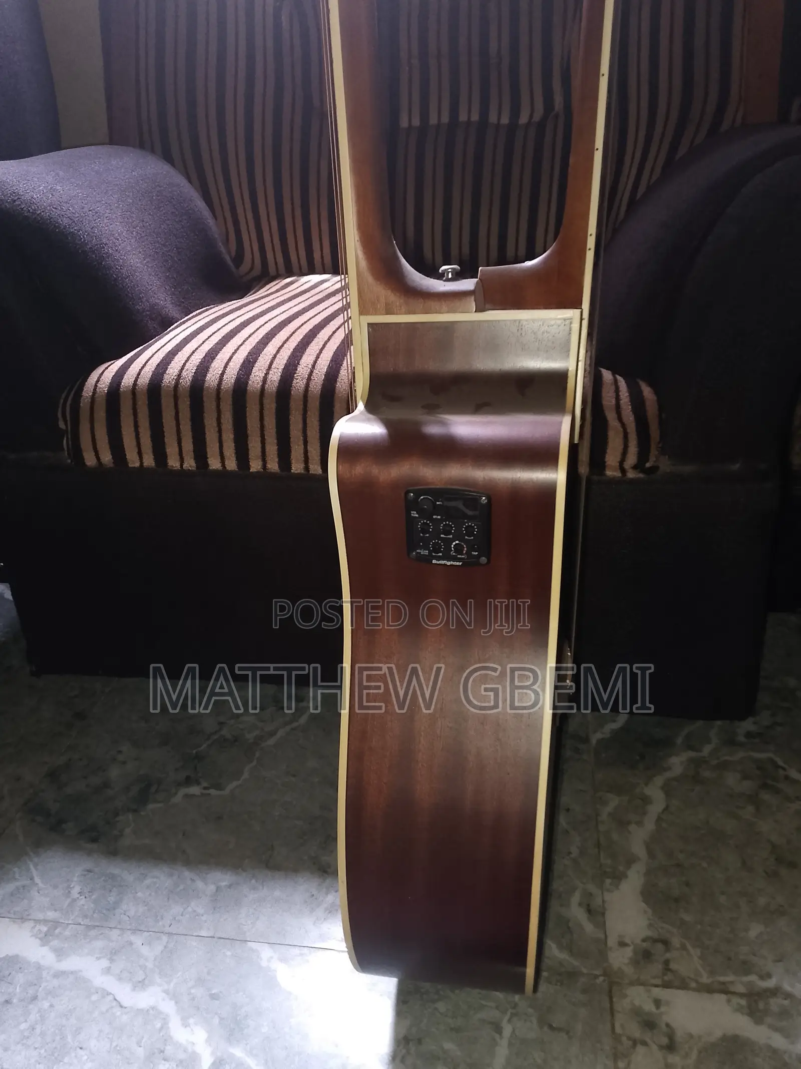 Acoustic Guitar