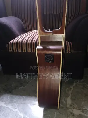 Acoustic Guitar