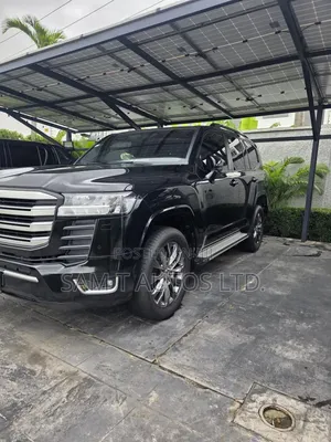 Toyota Land Cruiser 2024 Black