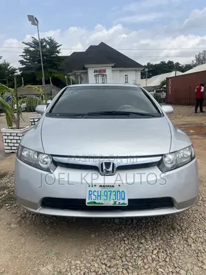 Honda Civic 2006 Silver