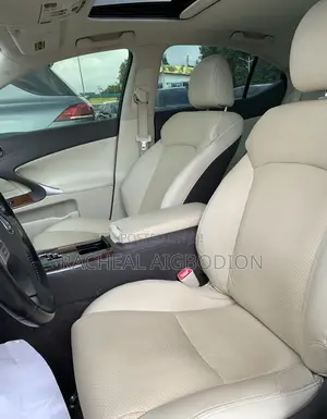 Lexus IS 2013 White