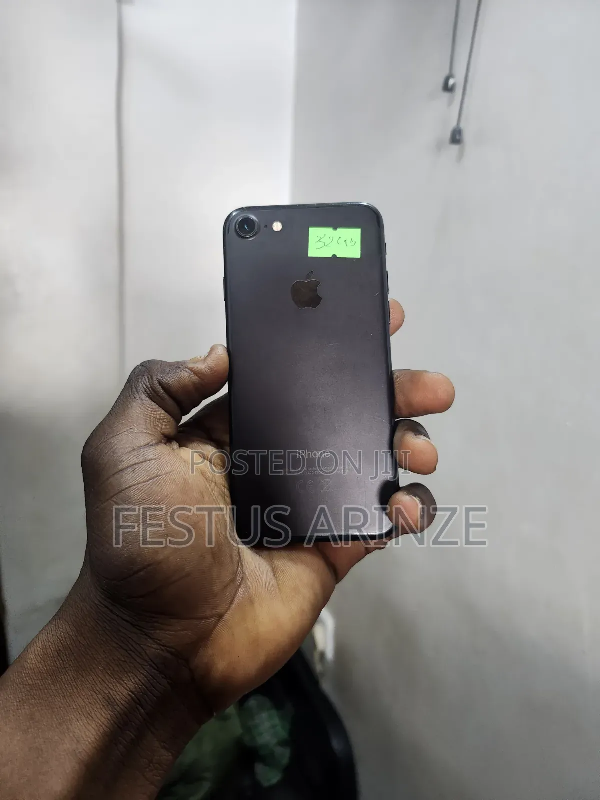 Apple iPhone 7 32 GB Black