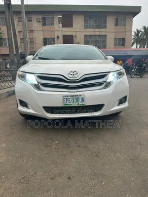 Toyota 4-Runner Limited 4WD 2010 White