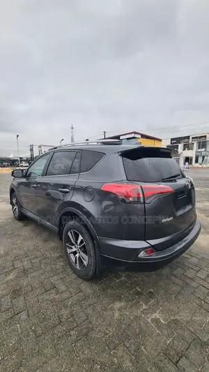 Toyota RAV4 2018 Gray