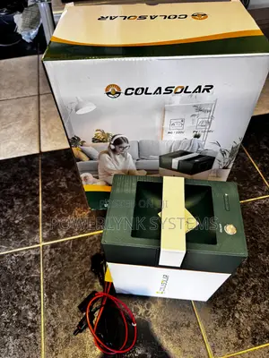 Cola Solar 1000 Solar Generator