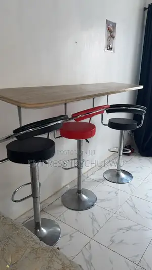 Mini Table-Top Bar Chairs – Declutter Sale