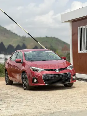 Toyota Corolla S 4dr Sedan (1.8L 4cyl CVT) 2016 Red