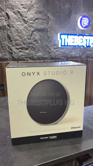 Onyx Studio9