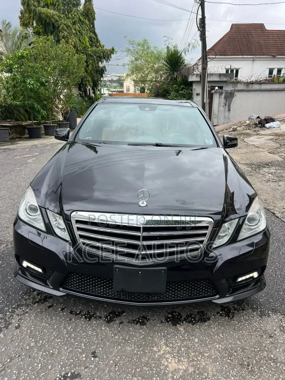 Mercedes-Benz E350 2012 Black