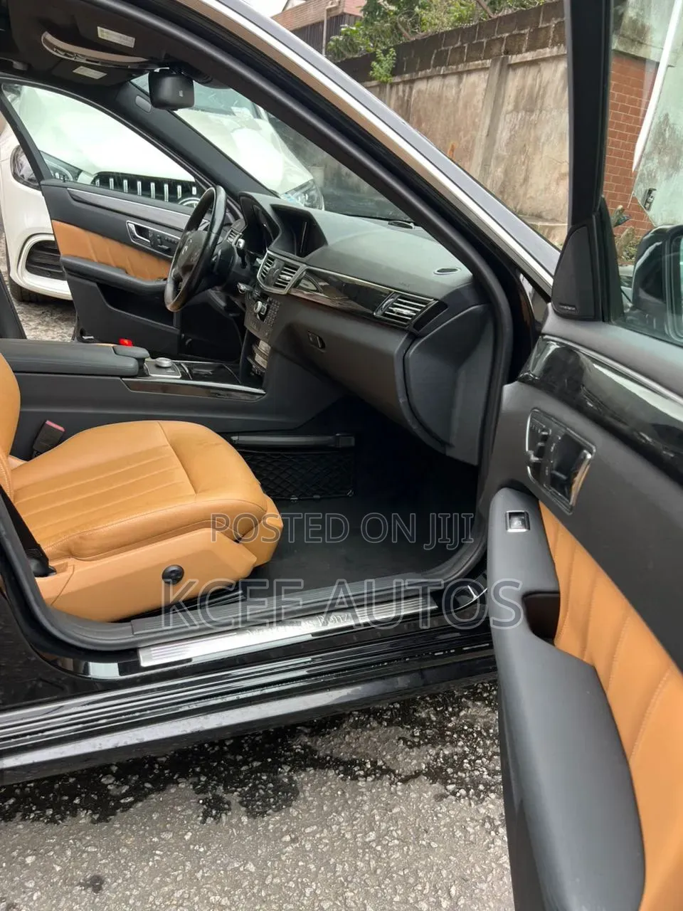 Mercedes-Benz E350 2012 Black