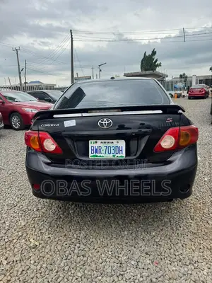 Toyota Corolla LE 4dr Sedan (1.8L 4cyl 4A) 2010 Black