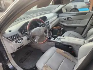 Mercedes-Benz E350 2010 Blue