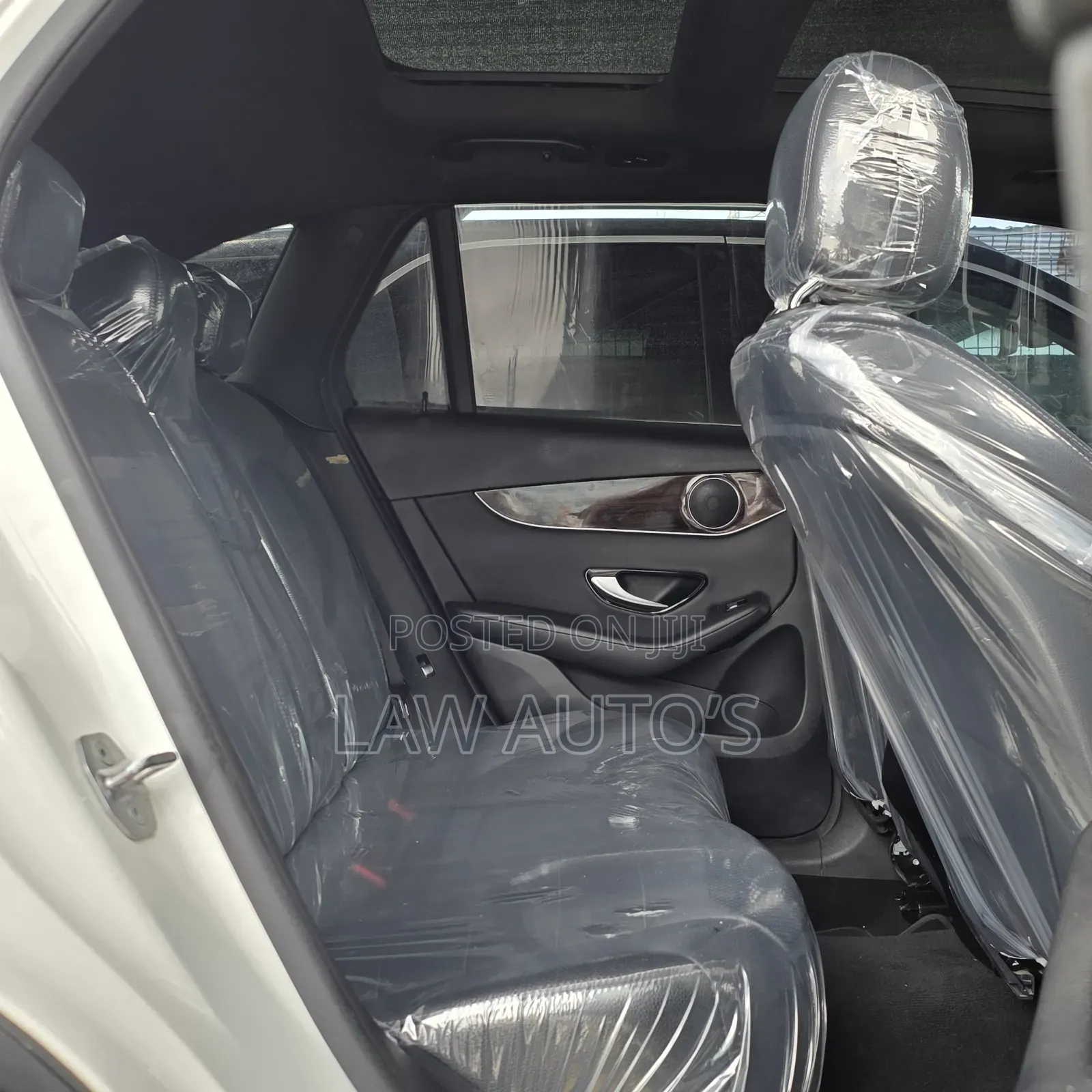 Mercedes-Benz GLC-Class 2017 White