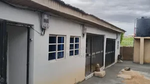 Mini Flat in Rugar Madaki, Karu for rent