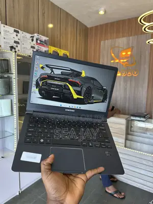 Laptop Samsung 4GB Intel Core i5 SSD 128GB