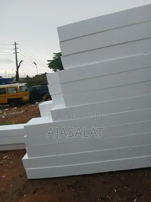 1 Cm 2 Cm 2.5 Cm Polystyrene Board and Parapet