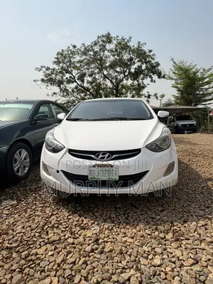 Hyundai Elantra 2013 White