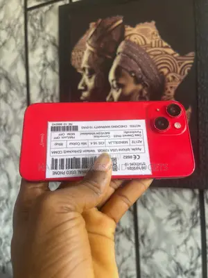 Apple iPhone 14 128 GB Red