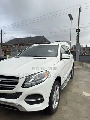 Mercedes-Benz GLE-Class 2017 White